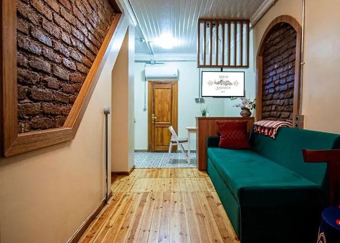 Mercan Balat - Mihrab Niche Istanboel