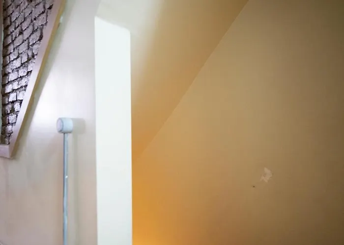 Mercan Balat - Mihrab Niche